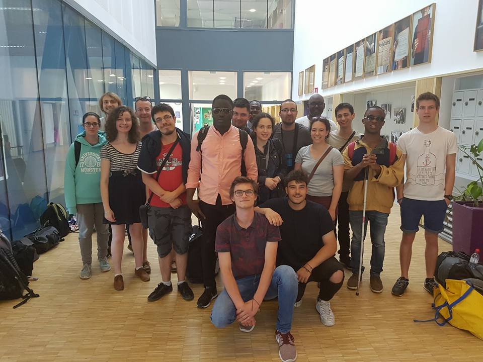 Un groupe de jeunes